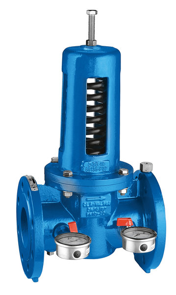 Regulator ciśnienia. Wykonany z żeliwa. Przyłącza kołnierzowe DN 150