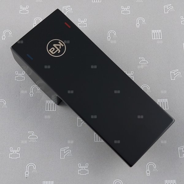 Uchwyt do baterii wannowej wolnostojącej LOGON BLACK FI35