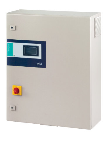Akcesoria CC-H-1x4,0A-T4-DOL-WM-WP-PKG w pełni automatyczne urządzenie sterujące do montażu naściennego do eksploatacji pompy.